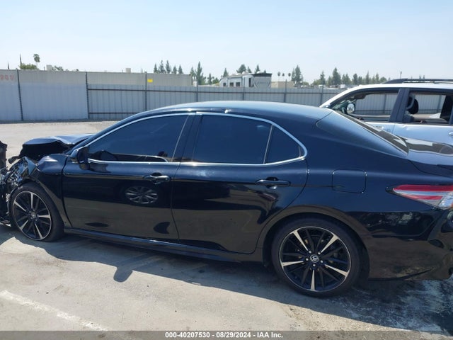 Toyota CAMRY XSE 2018 4T1B61HK2JU147655 Image 14