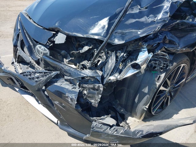 Toyota CAMRY XSE 2018 4T1B61HK2JU147655 Image 18