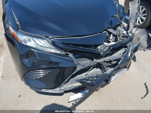 Toyota CAMRY XSE 2018 4T1B61HK2JU147655 Image 19