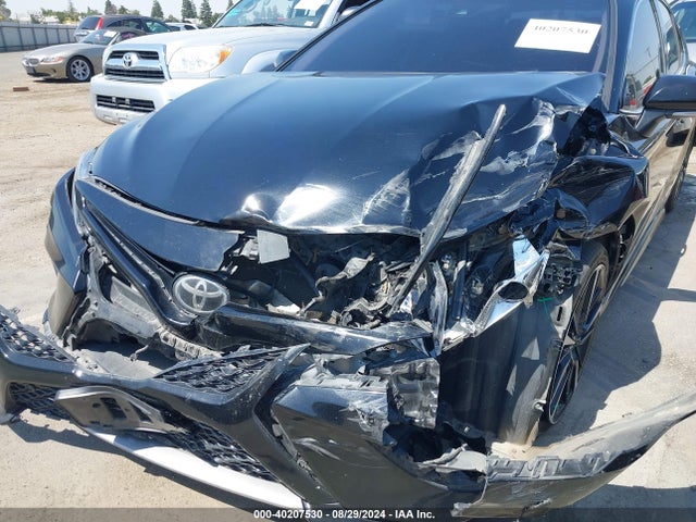 Toyota CAMRY XSE 2018 4T1B61HK2JU147655 Image 6