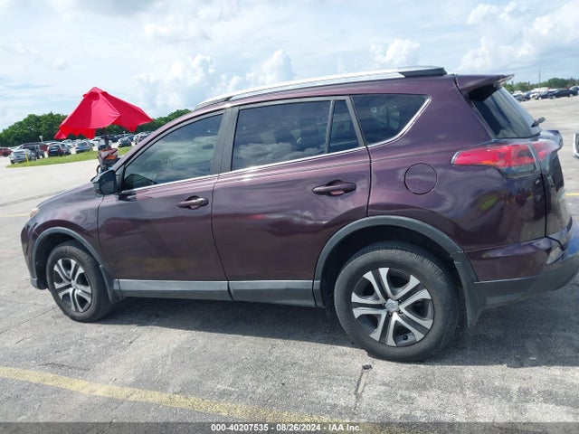 Toyota RAV4 LE 2018 2T3ZFREVXJW447821 Image 14