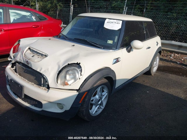 2009 MINI COOPER S WMWMF73509TT99873 Photo 1