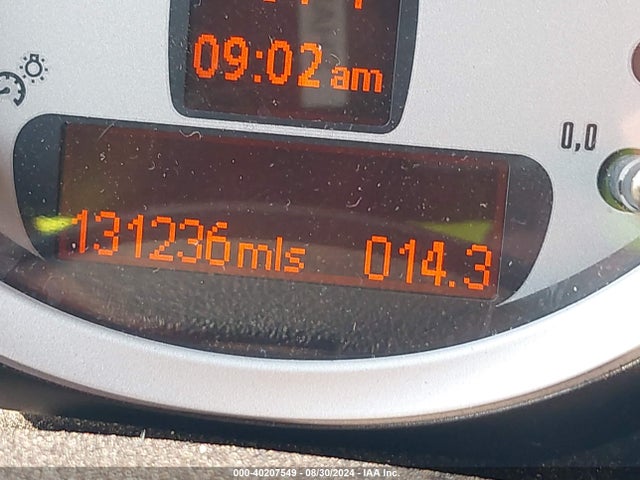 2009 MINI COOPER S WMWMF73509TT99873 Photo 6