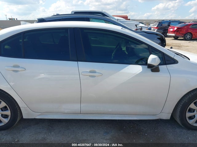 Toyota COROLLA LE 2022 JTDEPMAE5N3008488 Image 13