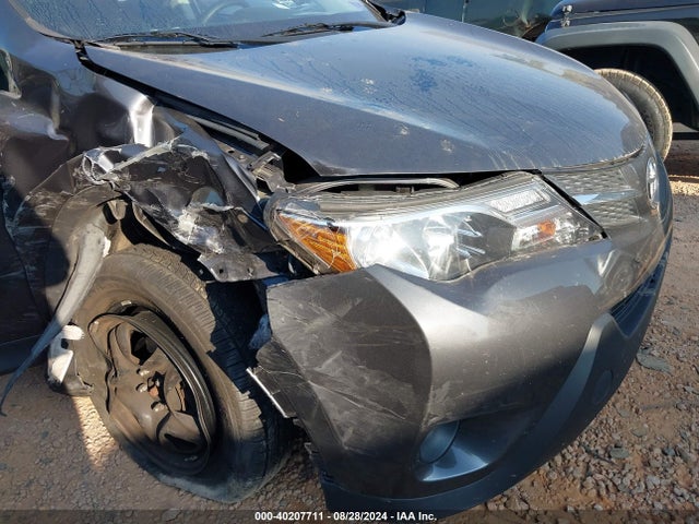 Toyota RAV4 LE 2015 JTMBFREV5FJ049679 Image 6