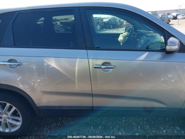 5XYKT3A61EG504577 KIA SORENTO LX