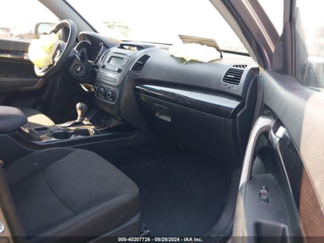 5XYKT3A61EG504577 KIA SORENTO LX