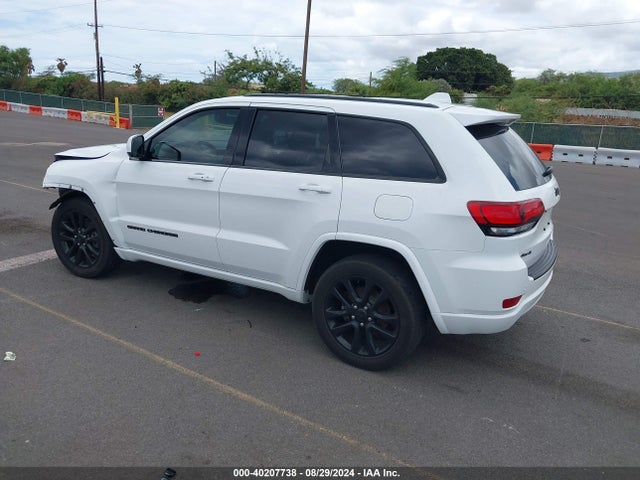 1C4RJFAG1JC206589 Jeep Grand Cherokee Altitude 4x4
