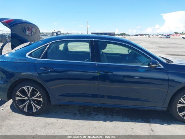 1VWSA7A31NC000972 Volkswagen Passat 2.0t Se
