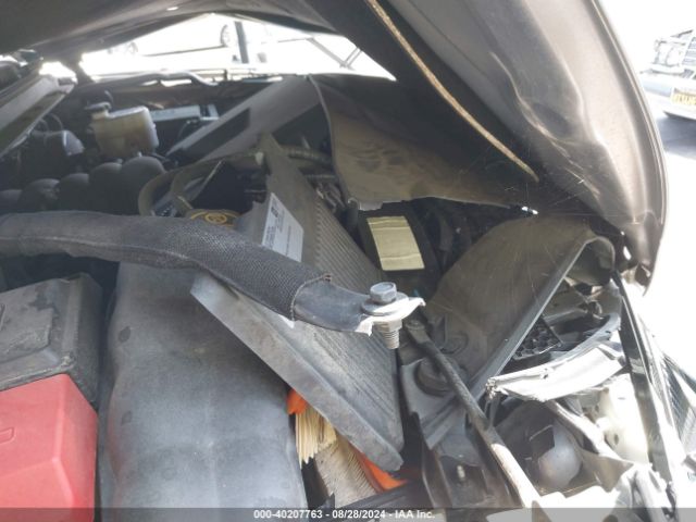 1GKS1GKC2KR112887 GMC Yukon Xl Slt
