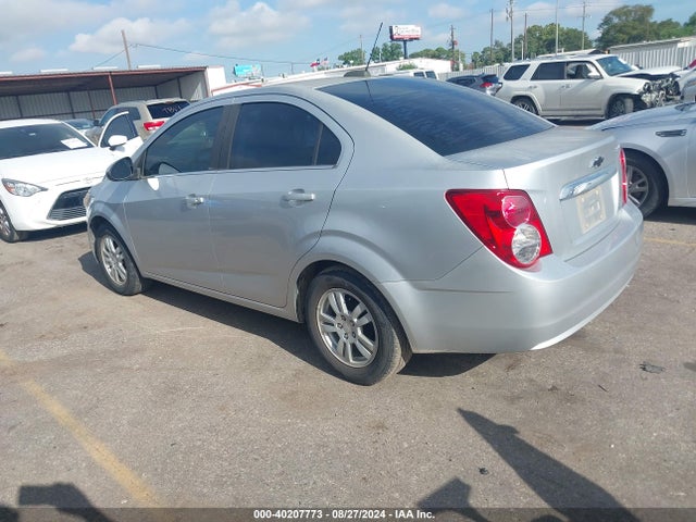 Chevrolet Sonic Lt Auto 2015 1G1JC5SH0F4200642 Image 3