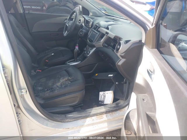 Chevrolet Sonic Lt Auto 2015 1G1JC5SH0F4200642 Image 5