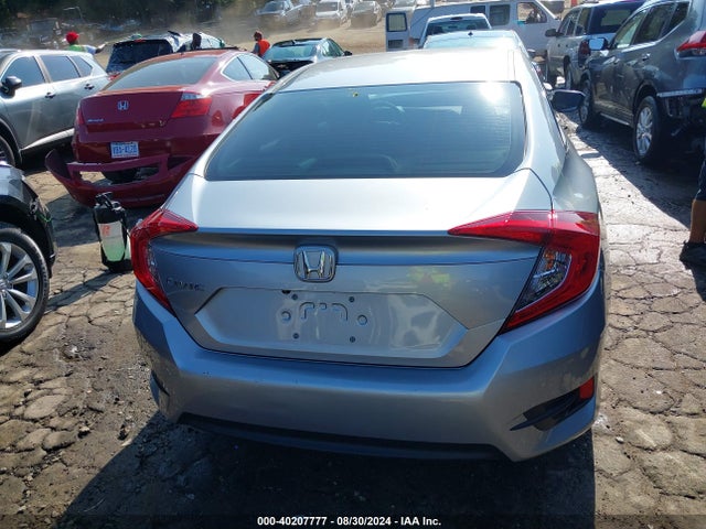 Honda Civic Lx 2017 19XFC2F54HE066070 Image 16