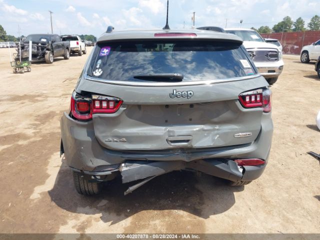 3C4NJDFN4PT572280 Jeep Compass Latitude Lux Fwd