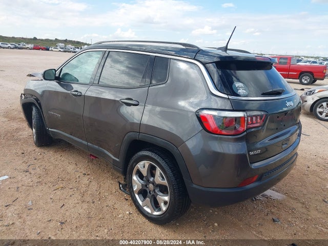 3C4NJCCB7JT351428 Jeep Compass Limited Fwd