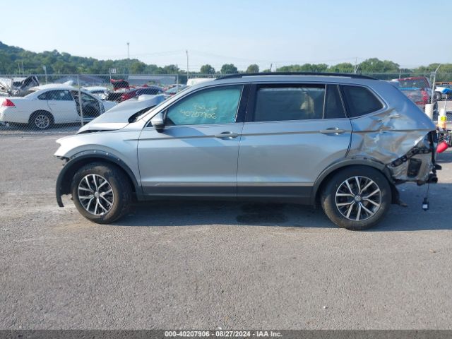 3VV2B7AX1LM082590 Volkswagen Tiguan 2.0t Se/2.0t Se R-line Black/2.0t Sel