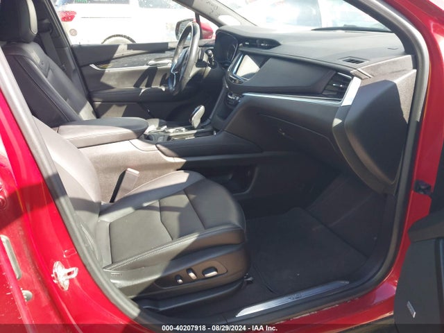 2023 CADILLAC XT5 1GYKNDRS8PZ143929 Photo 4