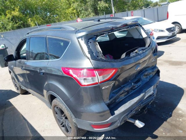 1FMCU9G95GUB02676 Ford ESCAPE SE