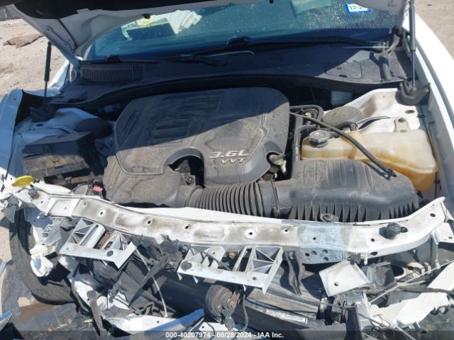 2C3CDXHG1JH207445 Dodge Charger Sxt Plus Rwd