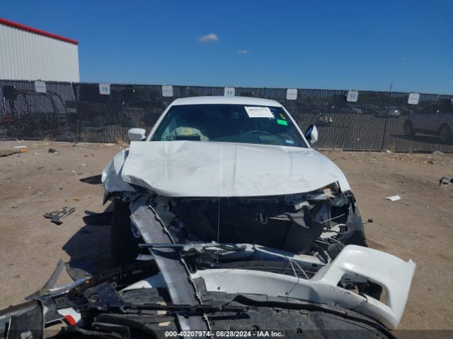 2C3CDXHG1JH207445 Dodge Charger Sxt Plus Rwd