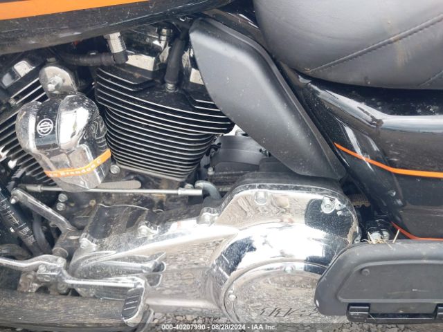 2022 HARLEY-DAVIDSON FLTRK 1HD1KZF11NB665809 Photo 8