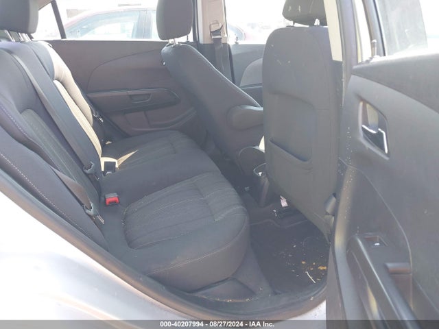 Chevrolet SONIC LT 2014 1G1JC5SH5E4113172 Image 8