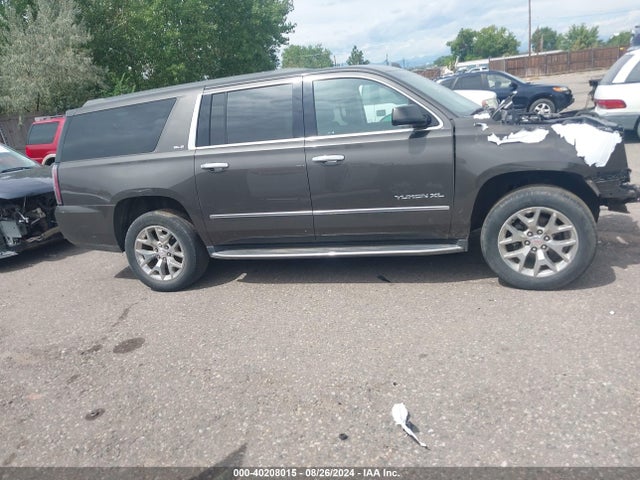 1GKS1FKC7KR204572 GMC Yukon Xl Sle
