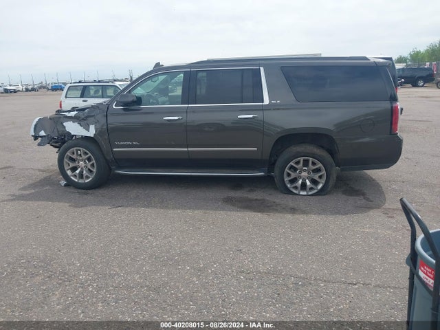 1GKS1FKC7KR204572 GMC Yukon Xl Sle