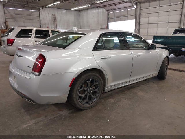 Chrysler 300 Touring L Awd 2022 2C3CCASG5NH218401 Image 4