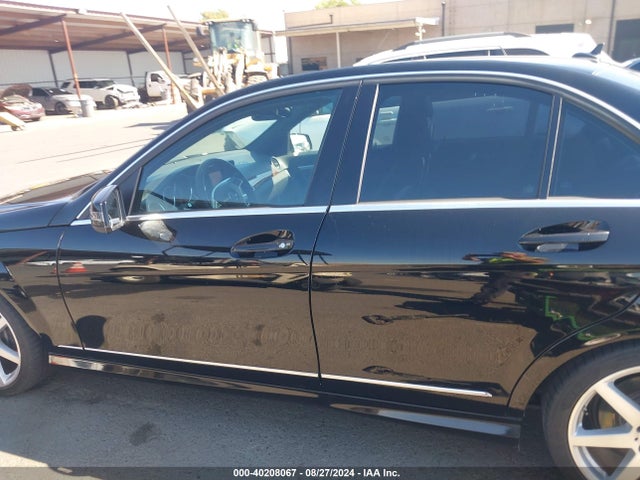 WDDGF4HB4EG246869 Mercedes-Benz C 250 Luxury/sport