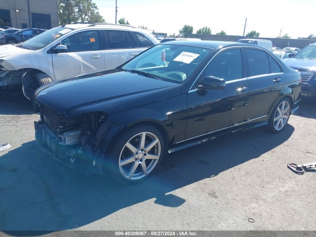 WDDGF4HB4EG246869 Mercedes-Benz C 250 Luxury/sport