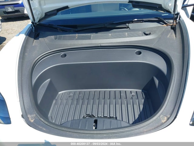 2023 TESLA MODEL 3 5YJ3E1EAXPF561081 Photo 9