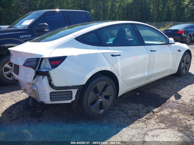 2023 TESLA MODEL 3 5YJ3E1EAXPF561081 Photo 3