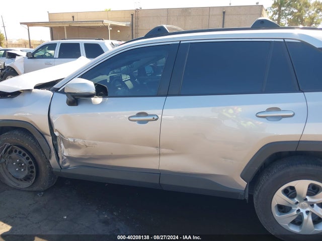 Toyota RAV4 LE 2021 2T3K1RFV4MC164612 Image 14