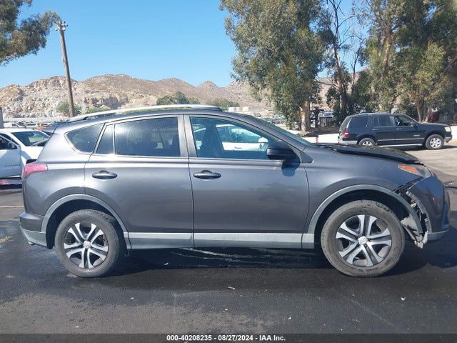 Toyota RAV4 LE 2016 2T3BFREV9GW444936 Image 13