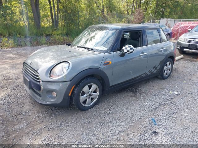 WMWXU1C54G2A93782 Mini Hardtop Cooper
