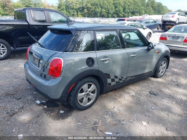WMWXU1C54G2A93782 Mini Hardtop Cooper