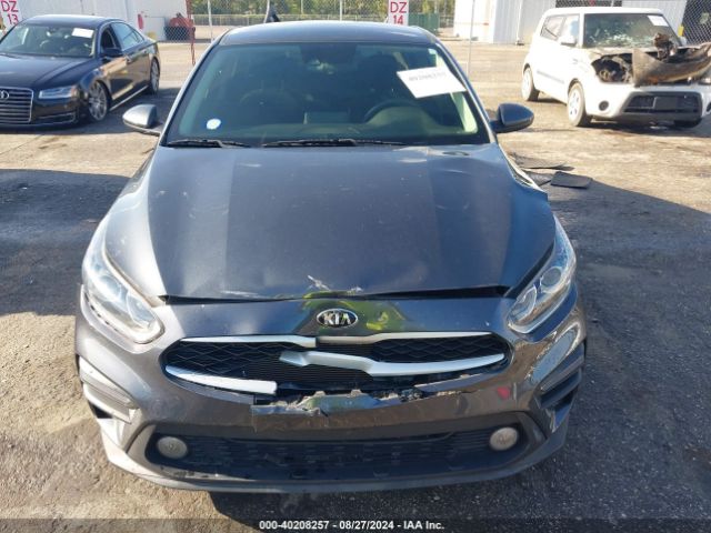 3KPF24AD2ME327185 KIA FORTE FE