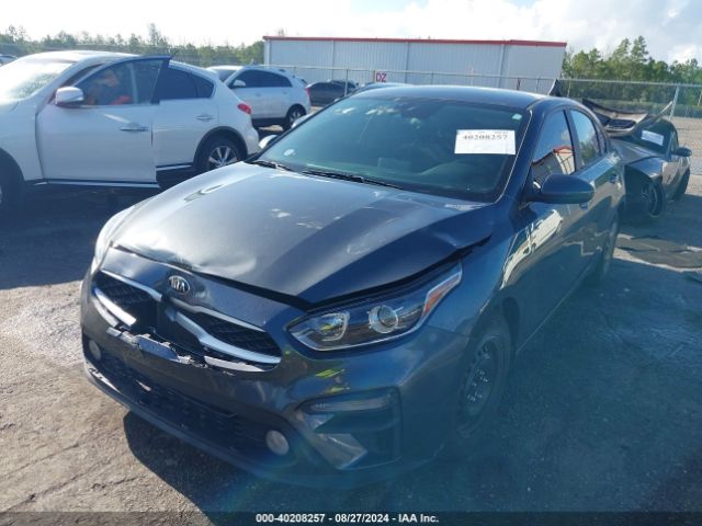 3KPF24AD2ME327185 KIA FORTE FE