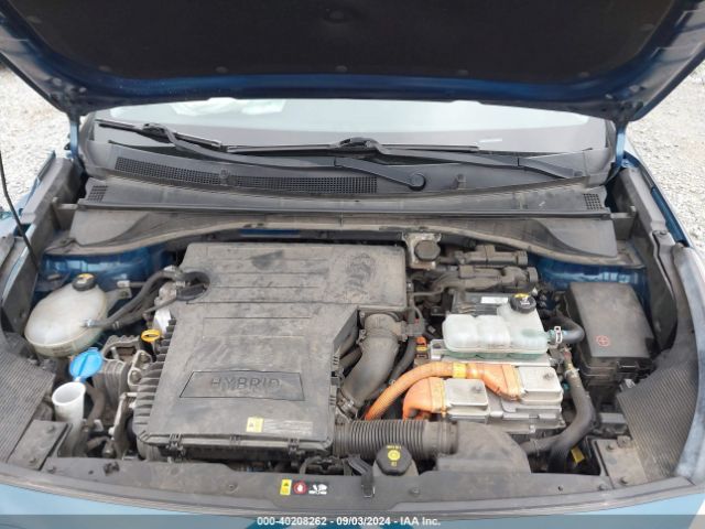KNDCB3LC8J5205598 KIA NIRO LX