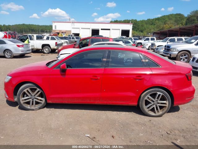 WAUAUGFF8J1026237 Audi A3