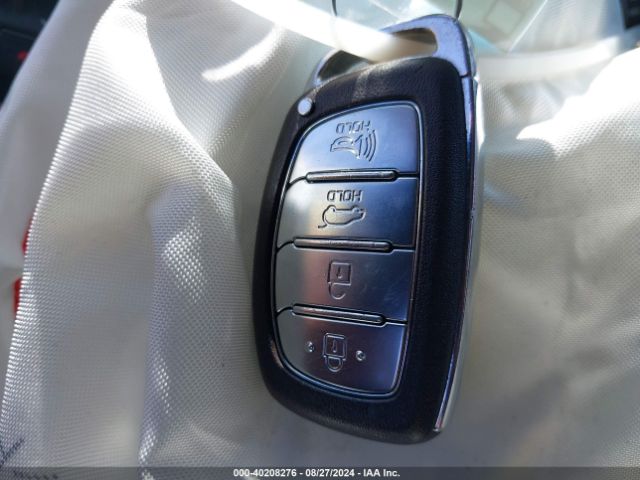 KM8J3CA23GU051990 Hyundai Tucson Limited