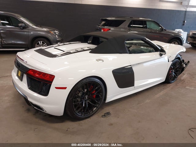 2017 AUDI R8 WUAVACFX0H7904459 Photo 3