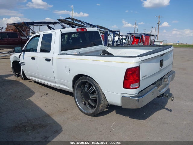 1C6RR6FG6LS144589 RAM 1500 Classic Tradesman Quad Cab 4x2 6'4 Box
