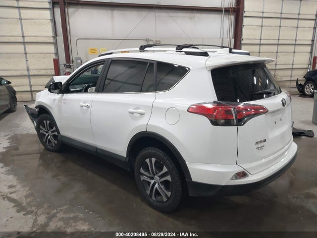 Toyota RAV4 LE 2016 2T3BFREV8GW483503 Image 3
