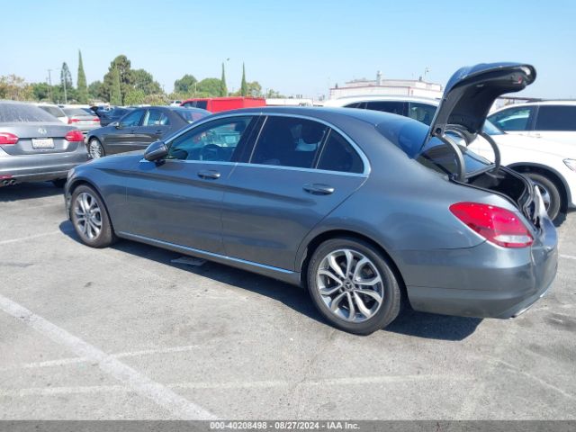 55SWF4JB9HU213394 Mercedes-Benz C 300 Luxury/sport