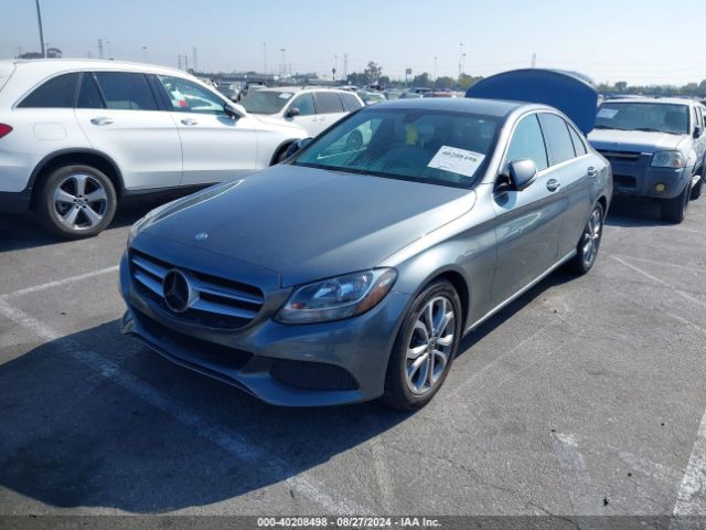 55SWF4JB9HU213394 Mercedes-Benz C 300 Luxury/sport