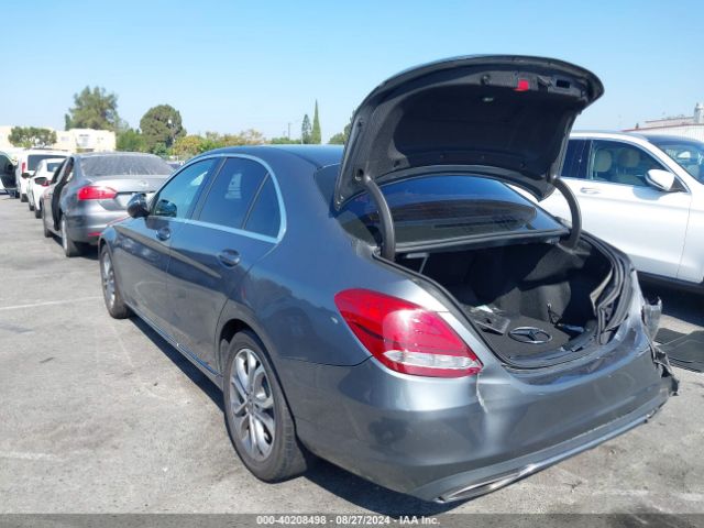 55SWF4JB9HU213394 Mercedes-Benz C 300 Luxury/sport