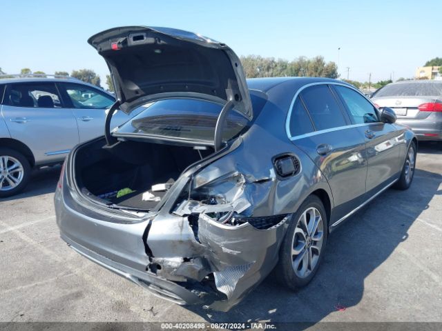 55SWF4JB9HU213394 Mercedes-Benz C 300 Luxury/sport
