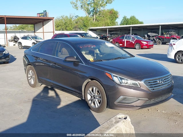 Hyundai SONATA SE 2016 5NPE24AF2GH372737 Image 1